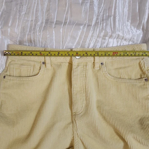 BDG Mom Straight Leg Highrise Yellow Corduroy Size 29 - Picture 11 of 12